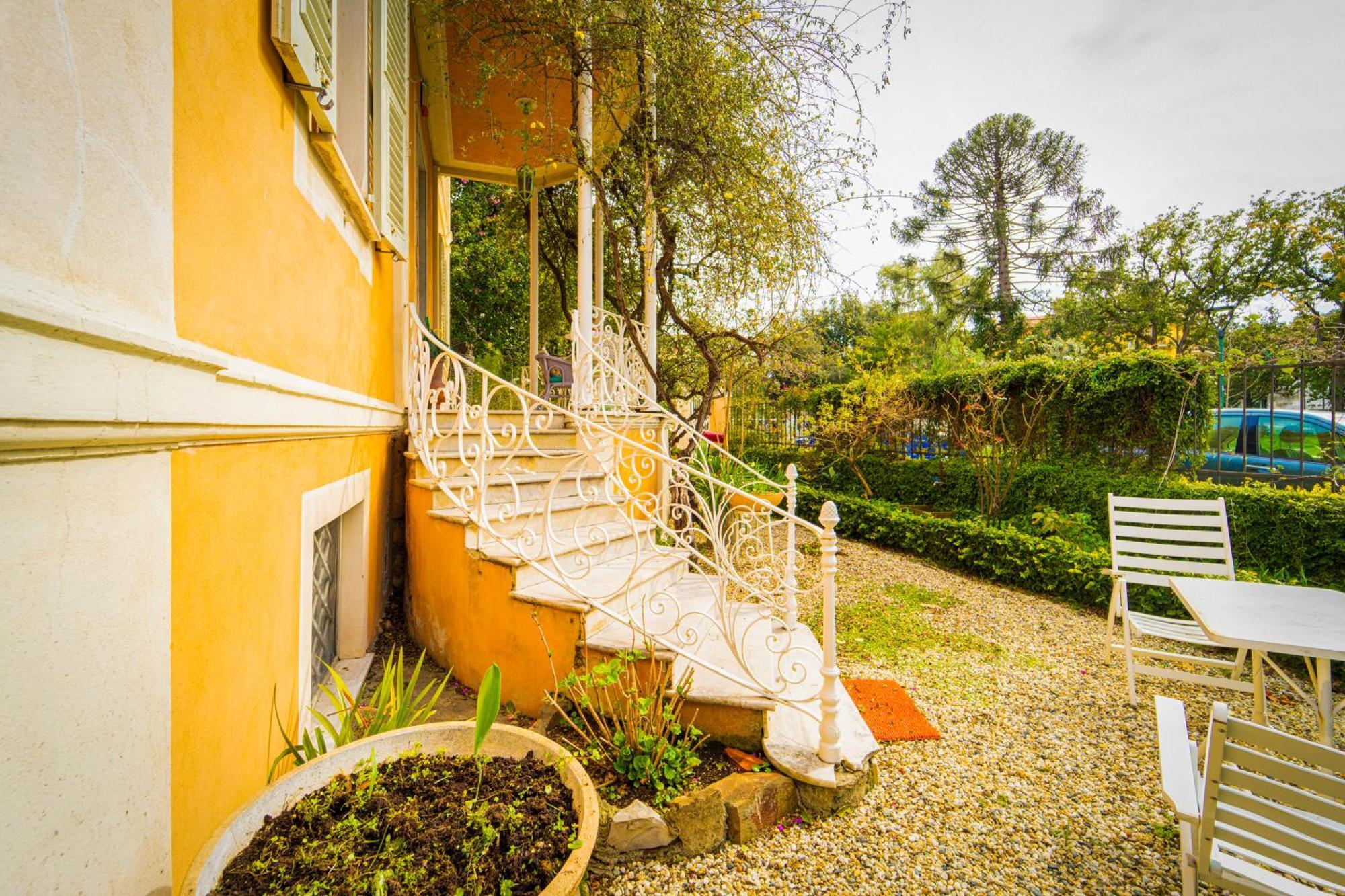 Bed and Breakfast La Casa Dei Paggi Sestri Levante Exterior foto