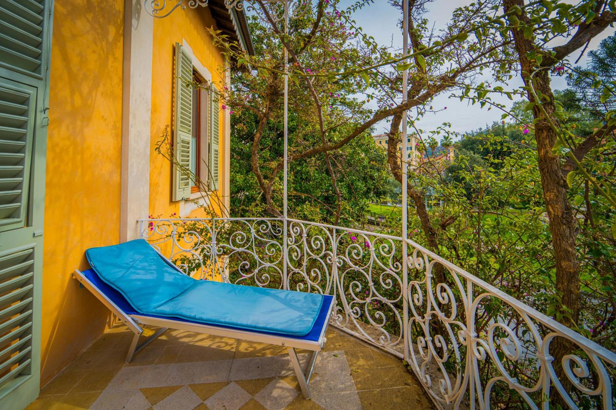 Bed and Breakfast La Casa Dei Paggi Sestri Levante Exterior foto