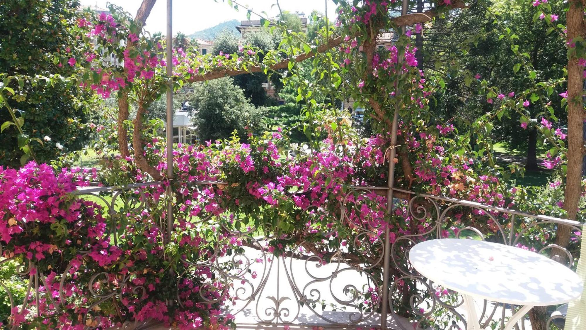 Bed and Breakfast La Casa Dei Paggi Sestri Levante Exterior foto